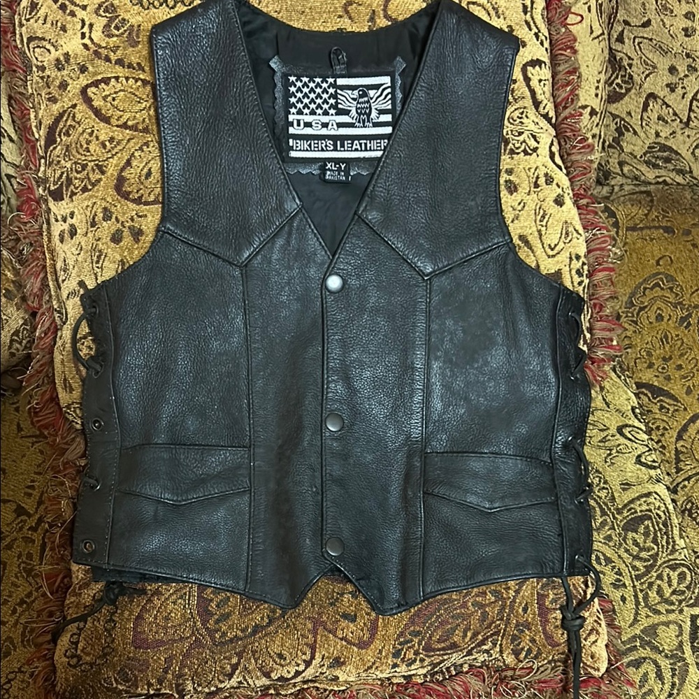 Kids Black Leather Vest by Element